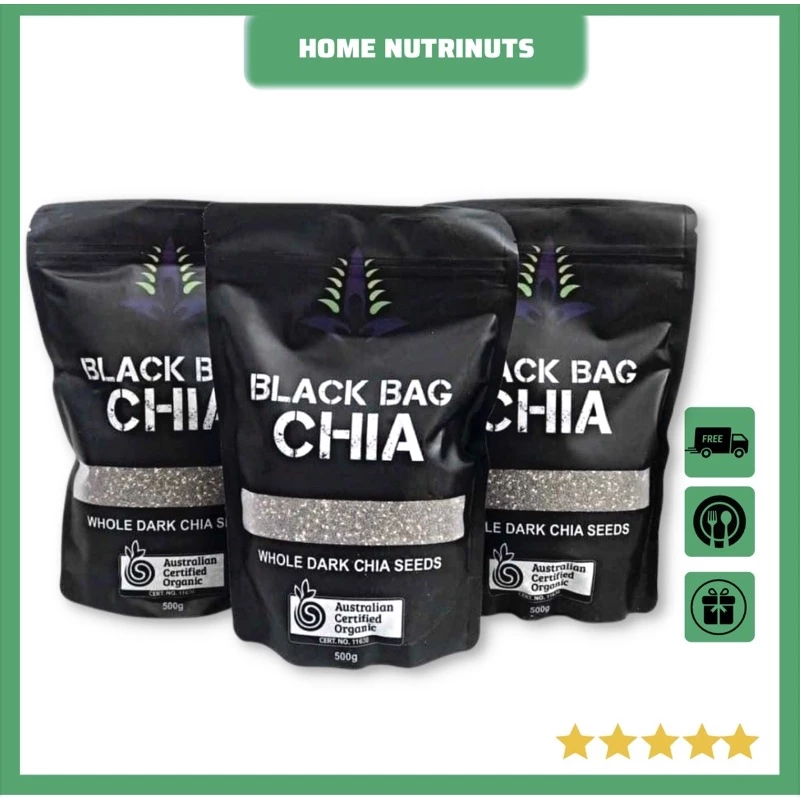 Hạt Chia Đen Úc Black Bag 500g đang được đối chiếu cho người mua tại Việt Nam