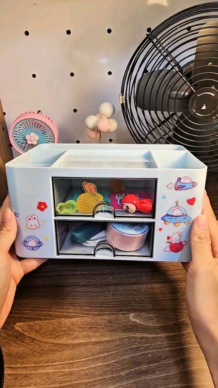 Hộp đựng bút dễ thương #hopdungbut #SandealcungKOL #videohangtieudung #ShopeeVideo #ShopeeCreator #LuotVuiMuaLien #KOLUyTin