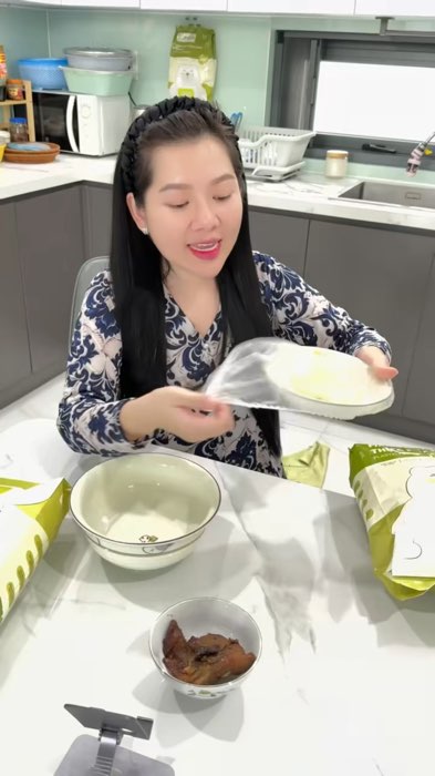Màng bọc thực phẩm #mangbocthucpham #mangboctopgia #KOLUyTin #HangMoiVe #LuotVuiMuaLien #ShopeeVideo