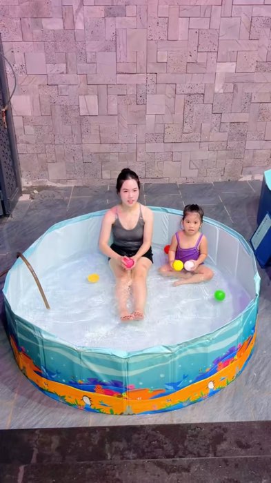 Bể bơi gấp gọn không cần bơm hơi #beboigapgon #beboichobe #HangMoiVe #KOLUyTin #ShopeeVideo #LuotVuiMuaLien