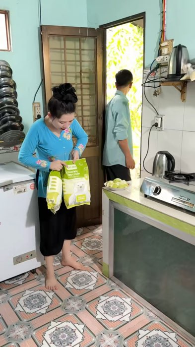 Màng bọc thực phẩm #mangbocthucpham #mangboctopgia #KOLUyTin #HangMoiVe #LuotVuiMuaLien #ShopeeVideo