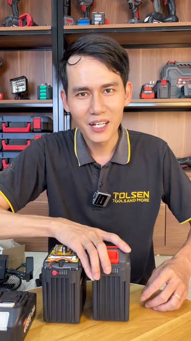 Pin máy khoan #pinmaykhoan #LuotVuiMuaLien #ShopeeVideo #KOLUyTin