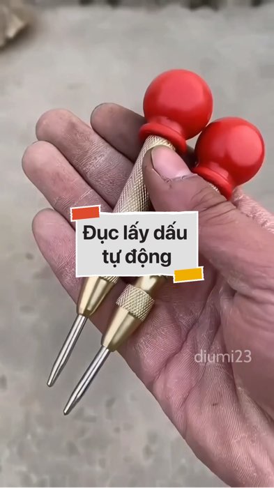 Đục lấy dấu tự động #VideohangDoiSong#ShopeeVideo#ShopeeCreator #LuotVuiMuaLien#KOLUyTin#Videomuasam #SandealcungKOL #diumi01