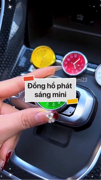 ￼Đồng hồ phát sáng mini #VideohangDoiSong#ShopeeVideo#ShopeeCreator #LuotVuiMuaLien#KOLUyTin#Videomuasam #SandealcungKOL #diumi36