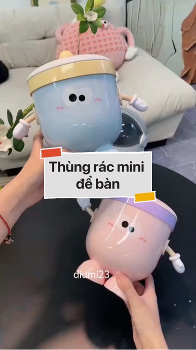 ￼Thùng rác mini để bàn