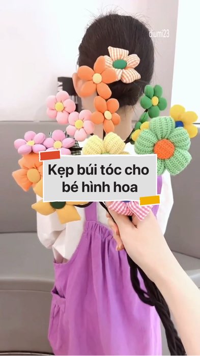 Kẹp búi tóc cho bé hình hoa #VideoHangMevaBe#shopeestyle#ShopeeVideo#ShopeeCreator#LuotVuiMuaLien #diumi237