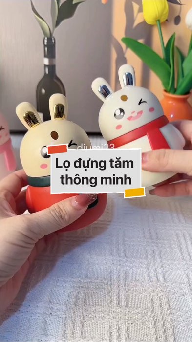 Lọ đựng tăm nhấn nút tự động #VideoHangGiaDung#shopeestyle#ShopeeVideo#ShopeeCreator #LuotVuiMuaLien #diumi405