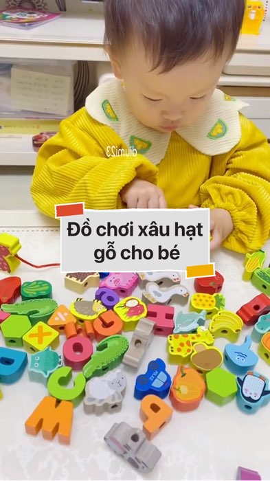 Đồ chơi xâu hạt gỗ #VideoHangMevaBe#shopeestyle#ShopeeVideo#ShopeeCreator#LuotVuiMuaLien #diumi543