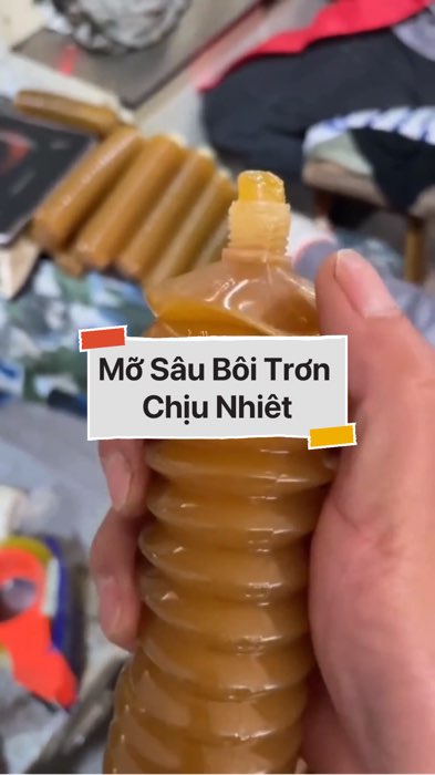 ￼Mỡ Sâu Bôi Trơn Chịu Nhiêt #VideohangDoiSong#ShopeeVideo#ShopeeCreator #LuotVuiMuaLien#KOLUyTin#Videomuasam #SandealcungKOL #diumi758