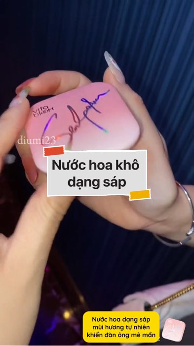 ￼Nước Hoa Dạng Sáp Hương Hoa #VideohangLamDep#shopeestyle#ShopeeVideo#ShopeeCreator #LuotVuiMuaLien#KOLUyTin#Videomuasam #SandealcungKOL #diumi877