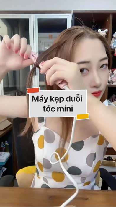 Máy kẹp duỗi tóc mini #VideohangDienTu#shopeestyle#ShopeeVideo#ShopeeCreator #LuotVuiMuaLien#KOLUyTin#Videomuasam #SandealcungKOL #diumi888