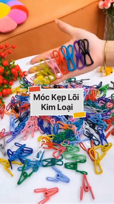 Móc Kẹp Lõi Kim Loại #VideohangDoiSong#ShopeeVideo#ShopeeCreator #LuotVuiMuaLien#KOLUyTin#Videomuasam #SandealcungKOL #diumi900