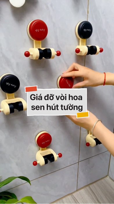 ￼Giá đỡ vòi hoa sen hút tường #VideoHangGiaDung#shopeestyle#ShopeeVideo#ShopeeCreator #LuotVuiMuaLien #diumi917