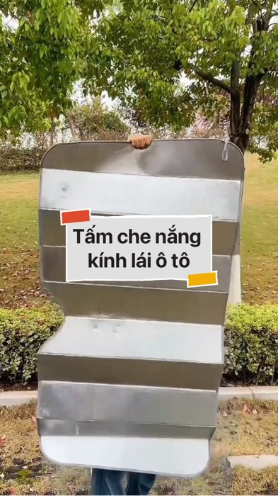 Tấm che nắng kính lái ô tô #VideohangDoiSong#ShopeeVideo#ShopeeCreator #LuotVuiMuaLien#KOLUyTin#Videomuasam #SandealcungKOL #diumi17