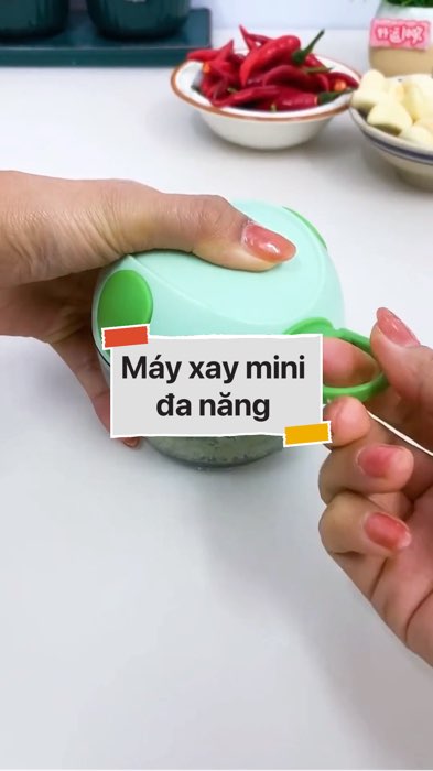 ￼Máy xay mini đa năng  #VideoHangGiaDung#shopeestyle#ShopeeVideo#ShopeeCreator #LuotVuiMuaLien #diumi20