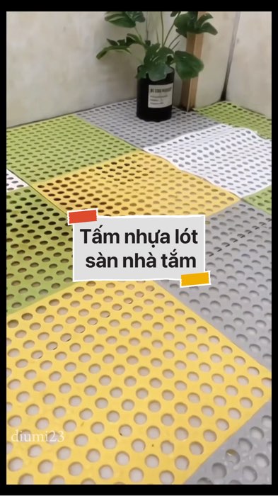 Tấm nhựa lót sàn nhà tắm #VideohangNhaCua#shopeestyle#ShopeeVideo#ShopeeCreator #LuotVuiMuaLien#KOLUyTin#Videomuasam #SandealcungKOL #diumi29