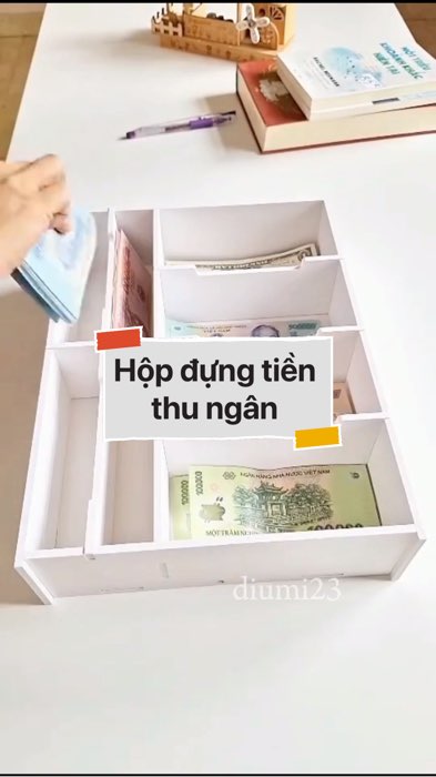 ￼Hộp đựng tiền thu ngân #VideohangDoiSong#ShopeeVideo#ShopeeCreator #LuotVuiMuaLien#KOLUyTin#Videomuasam #SandealcungKOL #diumi234