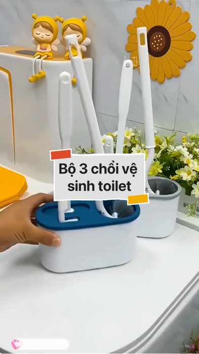 ￼Bộ 3 chổi vệ sinh toilet #VideoHangGiaDung#shopeestyle#ShopeeVideo#ShopeeCreator #LuotVuiMuaLien #diumi683