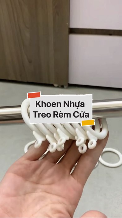 Khoen Nhựa Treo Rèm Cửa #VideohangDoiSong#ShopeeVideo#ShopeeCreator #LuotVuiMuaLien#KOLUyTin#Videomuasam #SandealcungKOL #diumi790