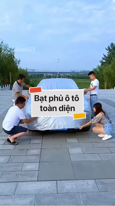 Bạt phủ ô tô toàn diện #VideohangDoiSong#ShopeeVideo#ShopeeCreator #LuotVuiMuaLien#KOLUyTin#Videomuasam #SandealcungKOL #diumi27