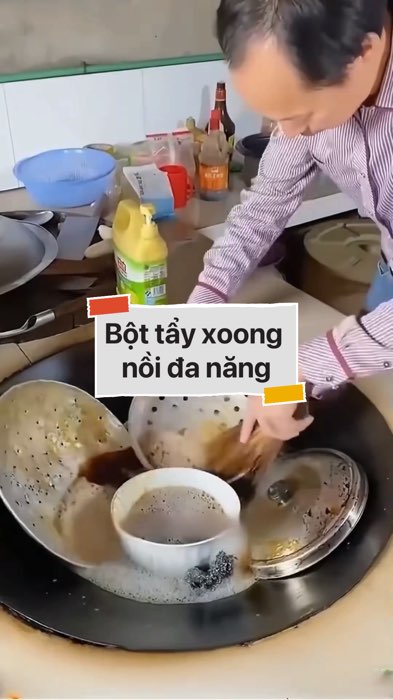 Bột tẩy xoong nồi đa năng #VideohangDoiSong#ShopeeVideo#ShopeeCreator #LuotVuiMuaLien#KOLUyTin#Videomuasam #SandealcungKOL #diumi287
