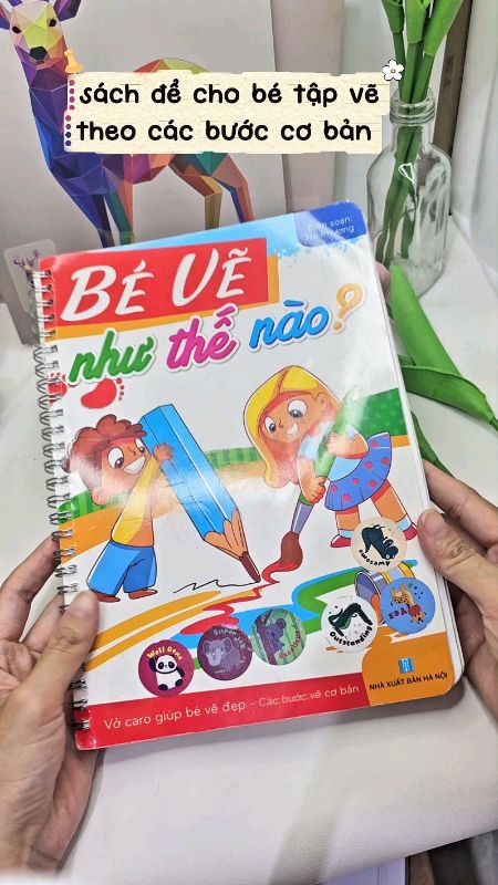 Sách cho bé tập vẽ theo các bước cơ bản #sachtapve #SandealcungKOL #HangMoiVe #ShopeeVideo #ShopeeCreator #LuotVuiMuaLien