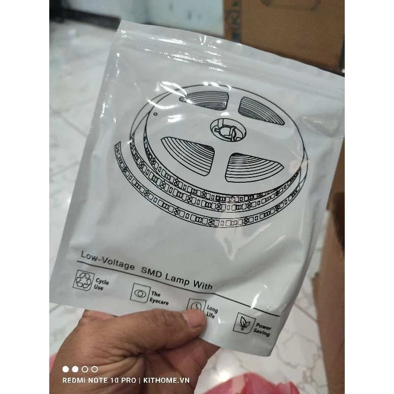 Cuộn đèn LED dây nội thất 5m dán tủ bếp