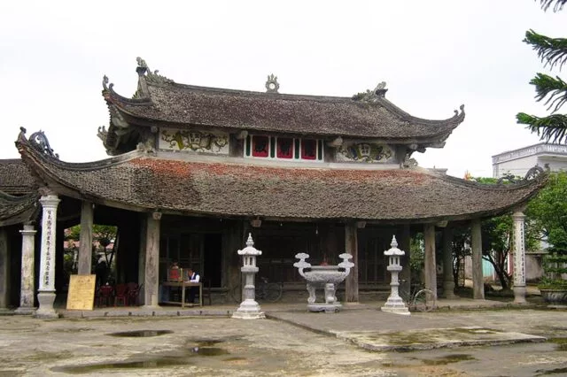 Đền Long Động